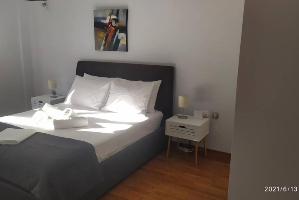 Cozy And Friendly Flat In Nafplio Appartement Buitenkant foto