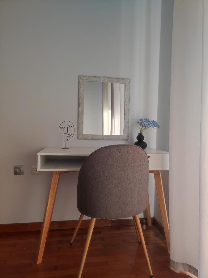Cozy And Friendly Flat In Nafplio Appartement Buitenkant foto