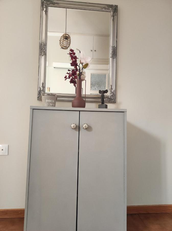 Cozy And Friendly Flat In Nafplio Appartement Buitenkant foto