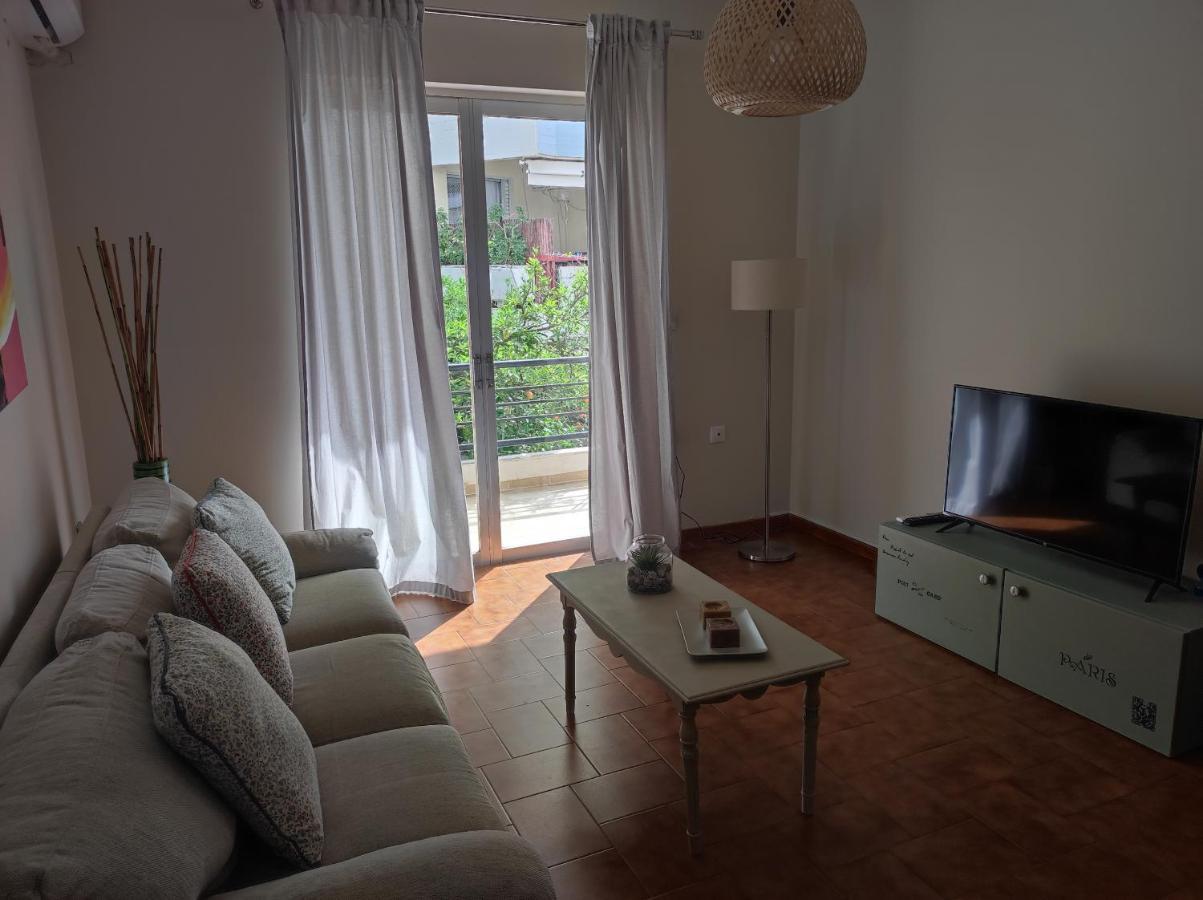 Cozy And Friendly Flat In Nafplio Appartement Buitenkant foto